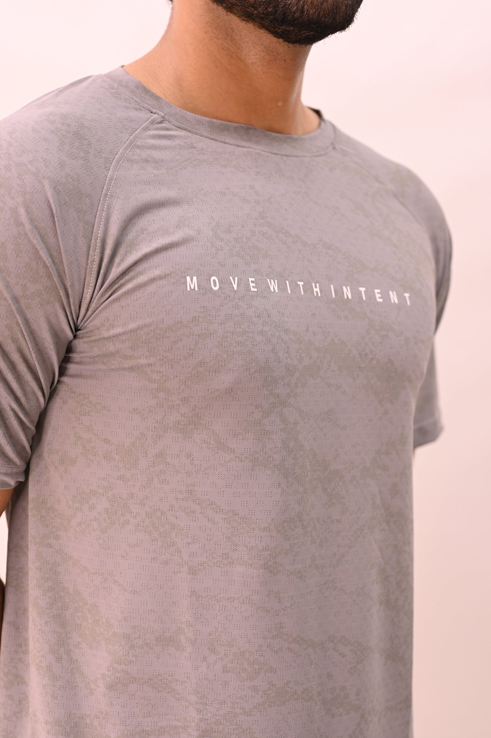 MOVE TECH CAMO TEE – Grey