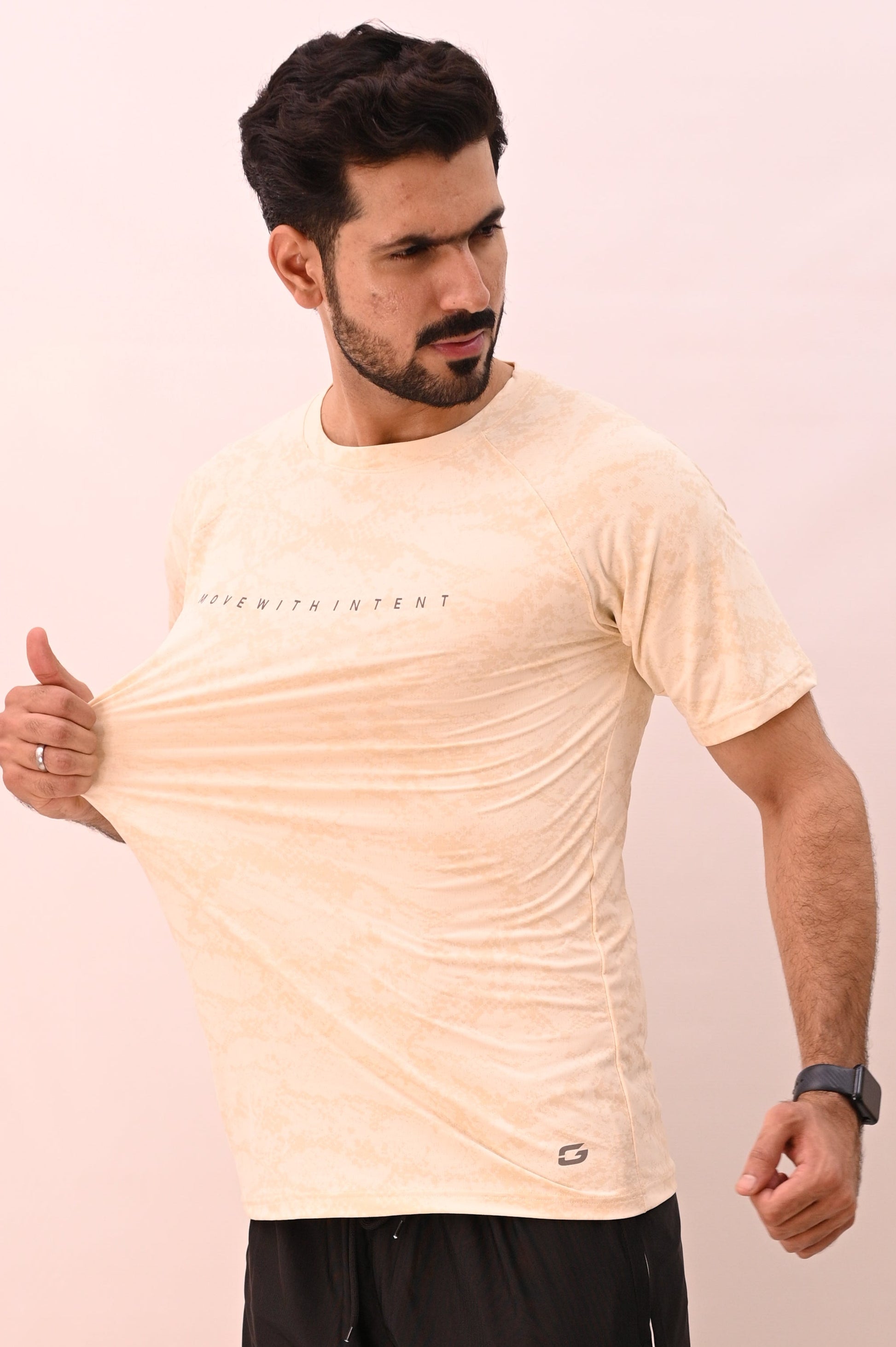 MOVE TECH CAMO TEE – Beige